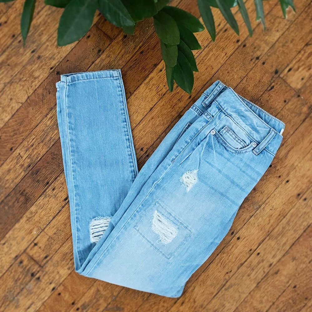 Bcbgeneration Distressed Light Wash Boyfriend Jean - image 4